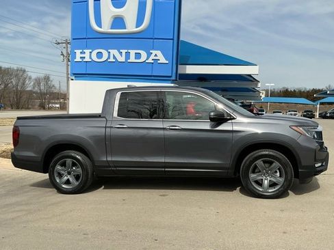 Used 2023 Honda Ridgeline RTL-E image 3