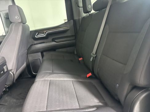 Used 2024 Chevrolet Silverado 1500 LT Trail Boss w/ Protection Package image 19