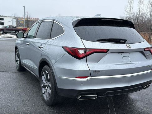 Used 2023 Acura MDX SH-AWD w/ Technology Package image 9