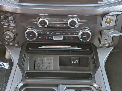 New 2026 Ford F250 Lariat w/ FX4 Off-Road Package image 27