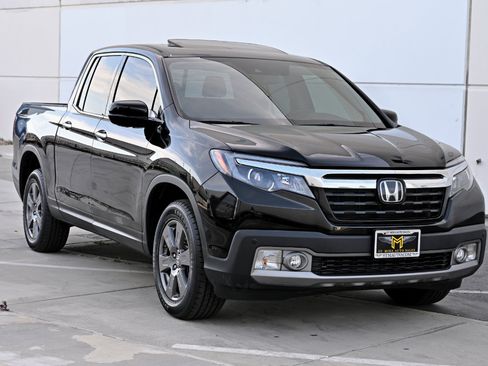 Used 2020 Honda Ridgeline RTL-E image 9