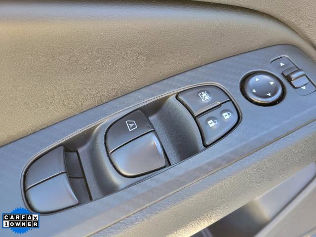 Used 2024 Nissan Altima 2.5 SV FWD image 14