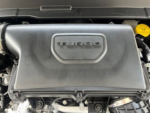 New 2026 Jeep Compass Latitude image 28