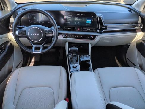 Used 2024 Kia Sportage EX FWD image 14