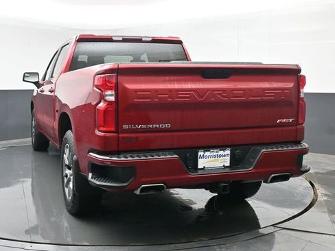 Used 2022 Chevrolet Silverado 1500 RST image 12