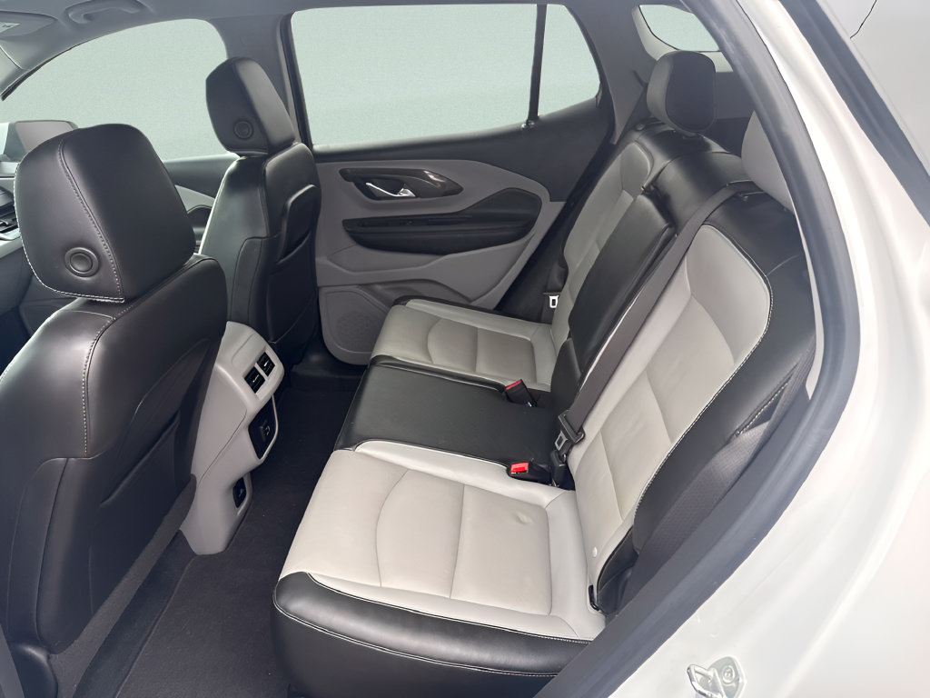 Used 2022 GMC Terrain SLT AWD/4WD image 10