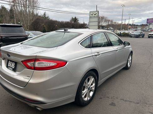 Used 2014 Ford Fusion SE w/ Equipment Group 202A image 6