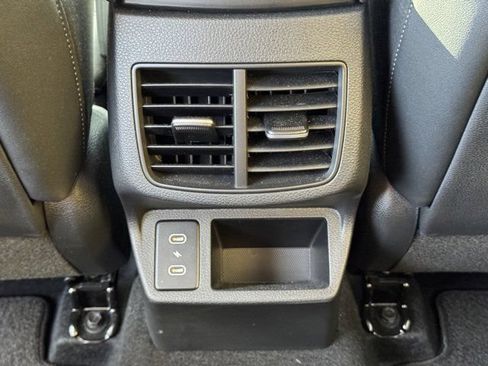 Certified 2025 Kia Seltos S FWD image 13