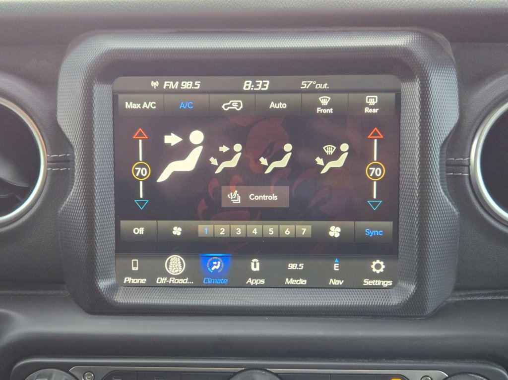 Used 2023 Jeep Wrangler Unlimited Sahara w/ Cold Weather Group AWD/4WD image 21