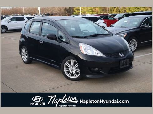 Used 2009 Honda Fit Sport image 1