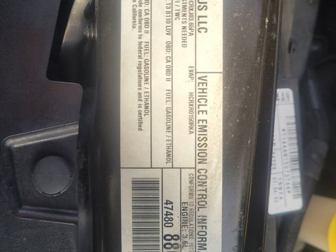 Used 2017 Dodge Grand Caravan SXT image 33