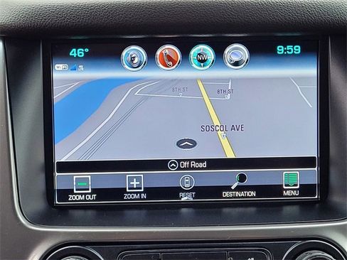 Used 2020 Chevrolet Suburban Premier image 14