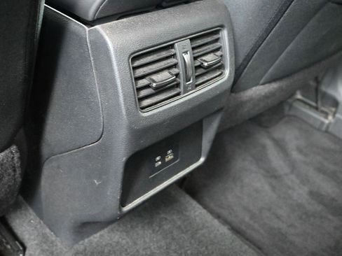 Used 2023 Nissan Rogue SV image 26