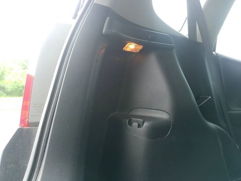 Used 2011 Honda Fit Sport image 33