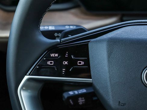 New 2025 Audi Q5 Premium image 18