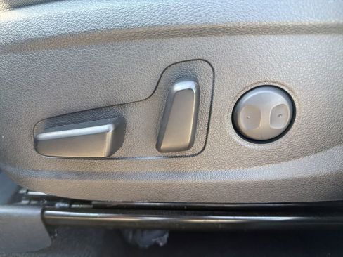 Used 2021 Hyundai Santa Fe SEL image 15