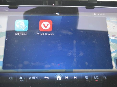 Used 2025 Mercedes-Benz E 350 Sedan image 22