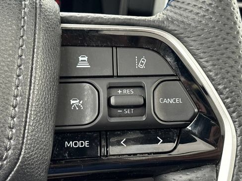 Used 2025 Toyota Tundra Platinum AWD/4WD image 23