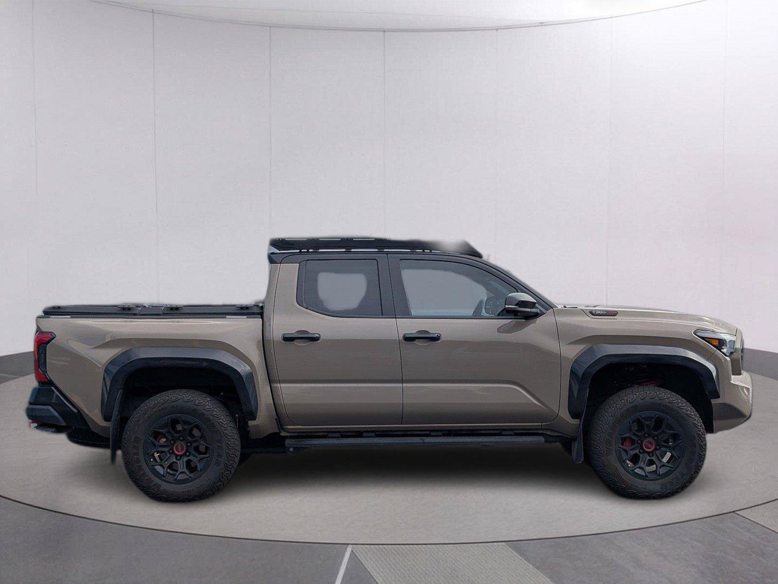 Used 2025 Toyota Tacoma TRD Pro AWD/4WD image 8