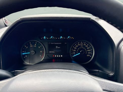 Used 2020 Ford F150 XLT w/ Equipment Group 302A Luxury AWD/4WD image 23