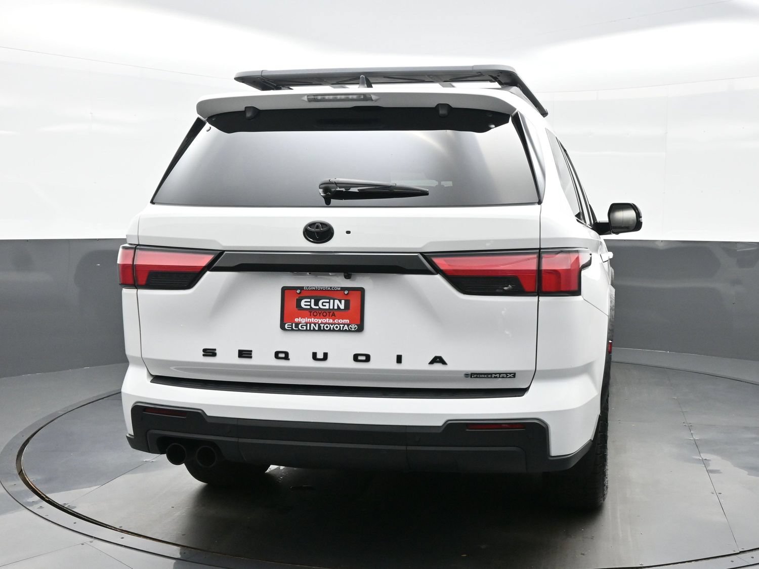 Used 2025 Toyota Sequoia TRD Pro AWD/4WD image 5