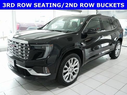 Used 2024 GMC Acadia Denali image 4