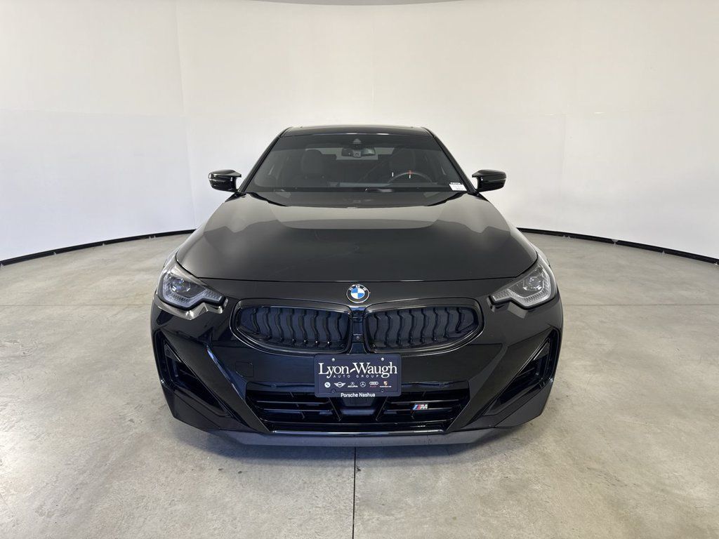 Used 2025 BMW M240i xDrive Coupe w/ Premium Package AWD/4WD image 10