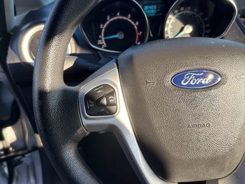 Used 2018 Ford Fiesta SE image 30