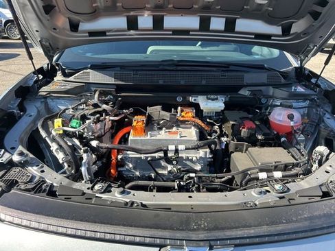 New 2026 Chevrolet Equinox EV LT image 33