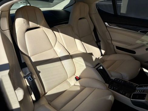 Used 2014 Porsche Panamera Turbo image 69