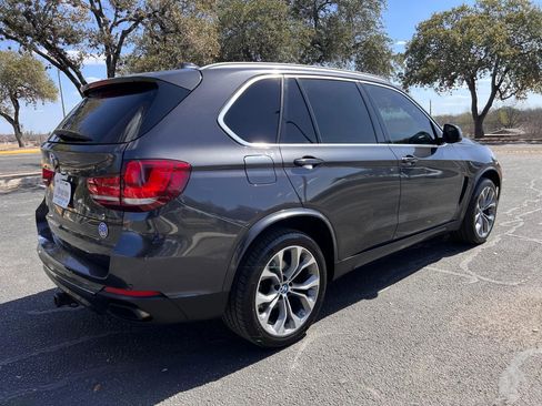 Used 2015 BMW X5 xDrive50i image 3