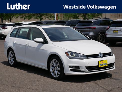 Used 2016 Volkswagen Golf SE w/ Lighting Package FWD image 1