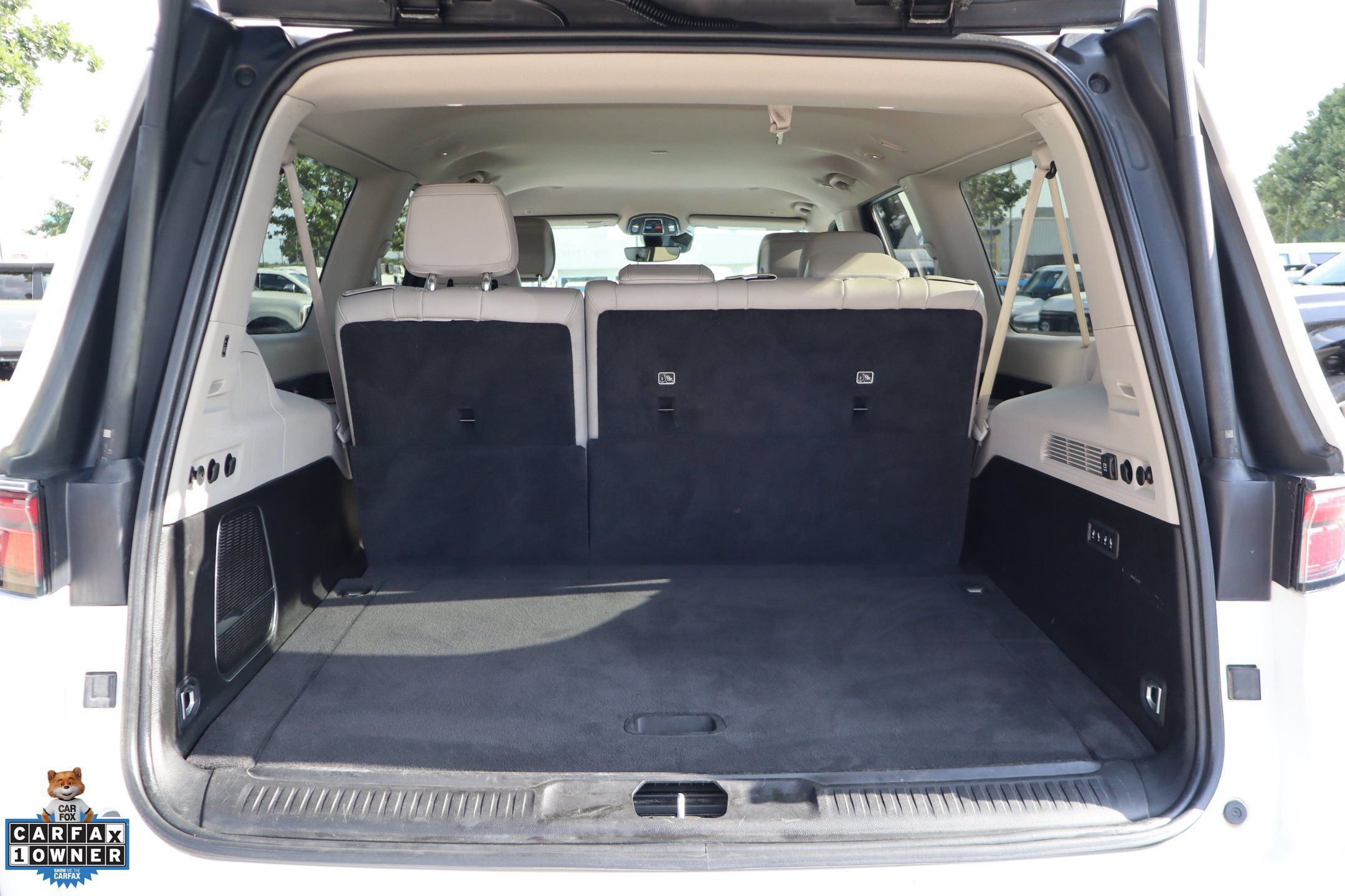 Used 2024 Jeep Wagoneer L Series II w/ Flexible Seating Group RWD image 27