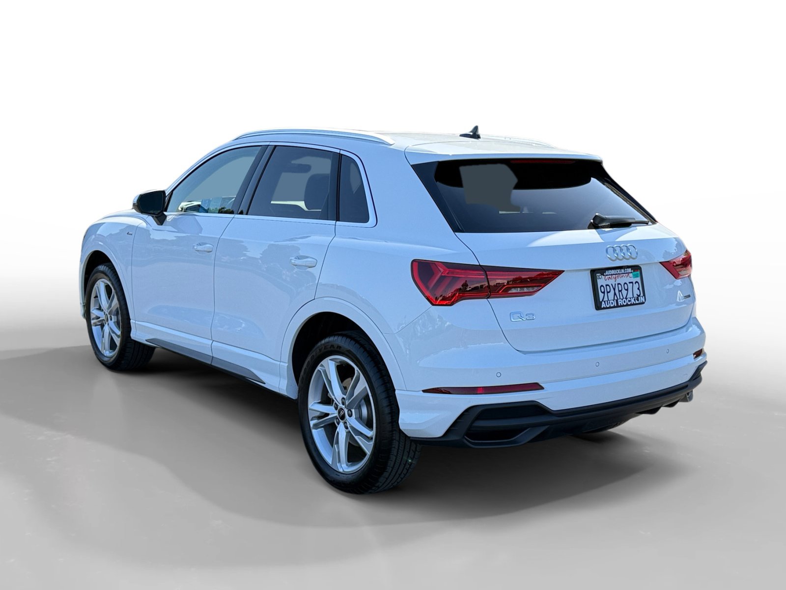 Used 2024 Audi Q3 2.0T Premium AWD/4WD image 3