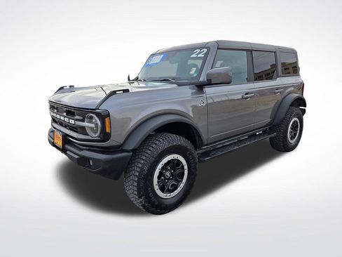 Used 2022 Ford Bronco Outer Banks w/ Sasquatch Package AWD/4WD image 8