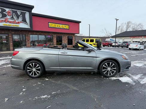 Used 2012 Chrysler 200 S image 8
