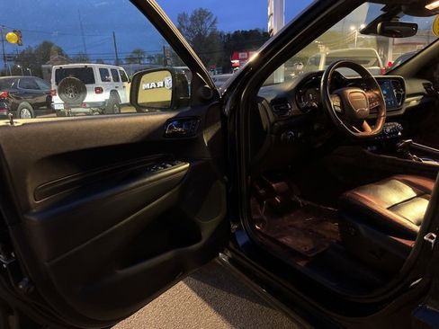 Used 2024 Dodge Durango GT image 4