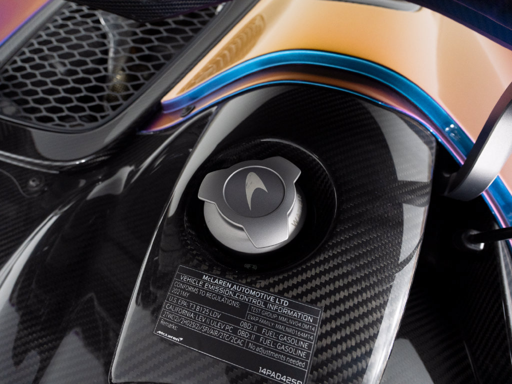 Used 2021 McLaren Elva RWD image 38
