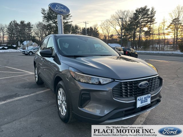 Used 2023 Ford Escape Active AWD/4WD image 1
