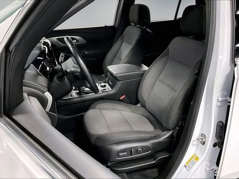 Used 2023 Chevrolet Traverse LT w/ LPO, Floor Liner Package AWD/4WD image 20