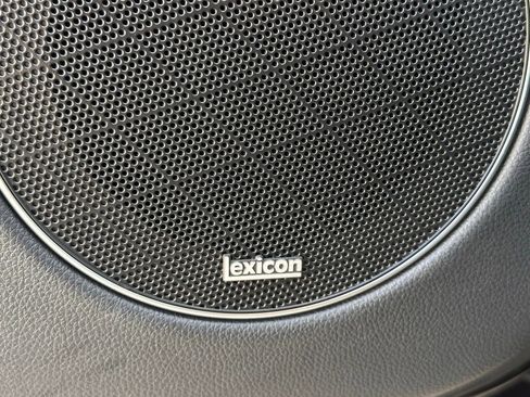 Used 2023 Genesis Electrified GV70 Prestige w/ Prestige Package image 28