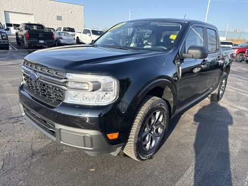 Used 2024 Ford Maverick XLT image 2