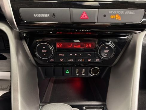 Used 2025 Mitsubishi Eclipse Cross SE AWD/4WD image 25