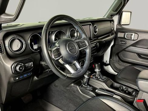 Used 2022 Jeep Wrangler Unlimited Rubicon 4xe w/ Steel Bumper Group image 16