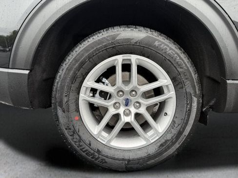 New 2027 Ford Explorer Active w/ Active Comfort Package AWD/4WD image 8