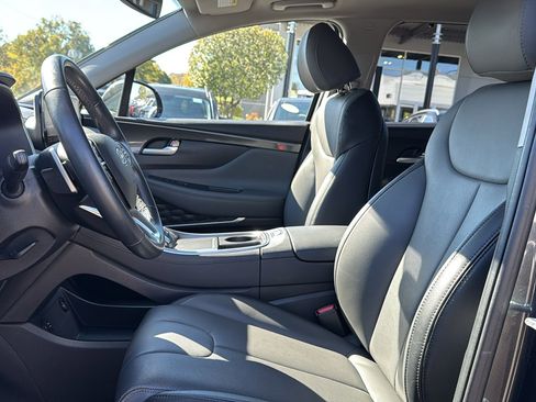 Used 2023 Hyundai Santa Fe SEL w/ Premium Package image 12