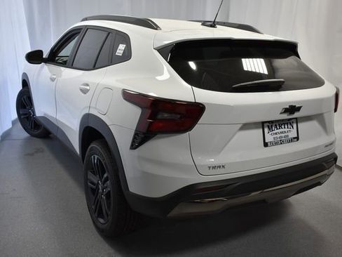 New 2026 Chevrolet Trax ACTIV w/ Driver Confidence Package FWD image 8