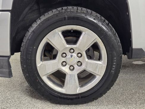 Used 2016 Chevrolet Silverado 1500 LT w/ LT Convenience Package AWD/4WD image 13
