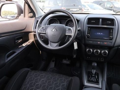 Used 2024 Mitsubishi Outlander Sport ES AWD/4WD image 21