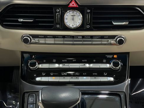 Used 2019 Genesis G90 5.0 Ultimate image 28